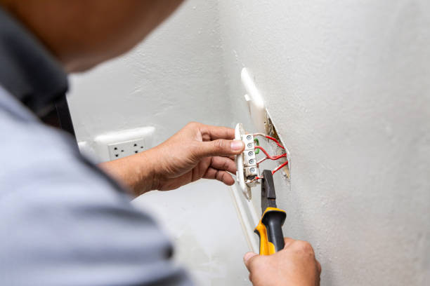Best Circuit Breaker Repair  in Clarksville, IA